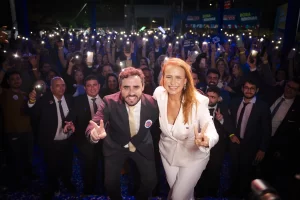 Almir Reis e Fernanda Resende em inauguração do comitê Chapa Renova OAB-PE.